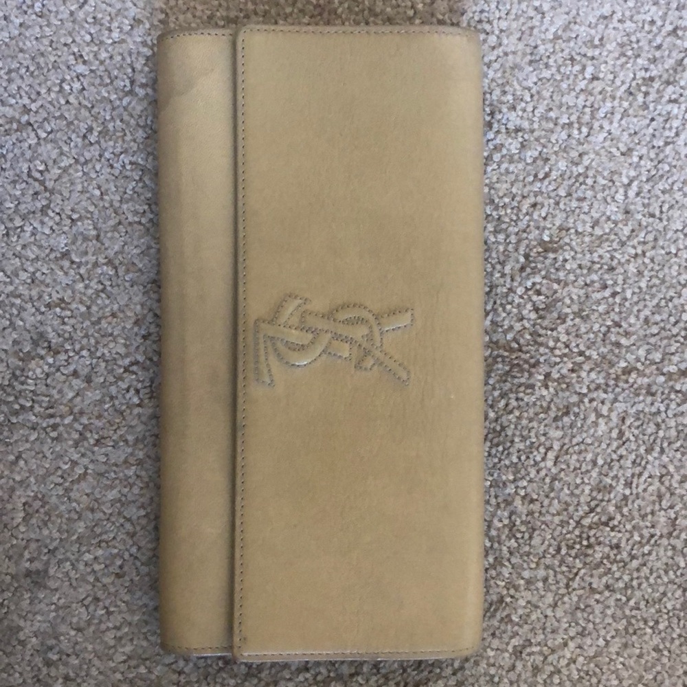 YSL Bella Clutch Nude